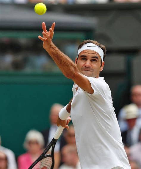 The federer serve is not only accurate, but he hots his marks time after time, and one of the ingredients to the consistent serve recipe is that federer has a very specific service routine. Rafael Nadal and Roger Federer SHOCK STAT that beats John Isner and Ivo Karlovic serve | Tennis ...