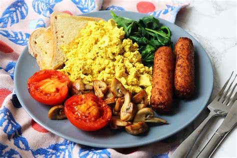 Vegan Full English Breakfast with Tofu Scramble | Supper in the Suburbs