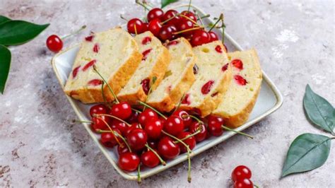 Cherry cake is ready in 10 minutes and you can eat it every morning for