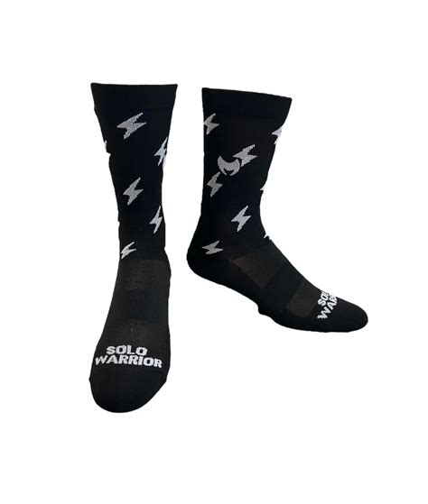 The Most “Electrifying Black and White” men’s and woman 6” compression