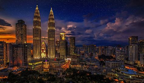 Kuala Lumpur Twins Malaysia Petronas Twin Towers 4k Hd Wallpaper