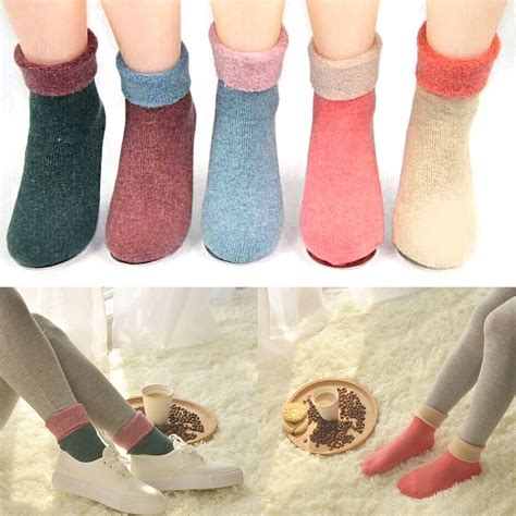 Pairs Soft Comfortable Socks Warm Women Thicken Thermal Winter Warm Wool Cashmere Solid Socks