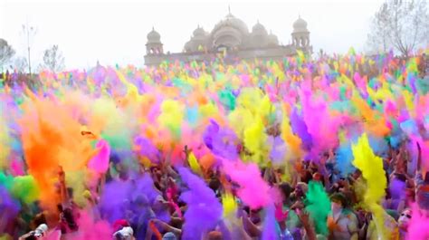 Holi Festival India Holi Festival Of Colours Rishikesh Krishna Le