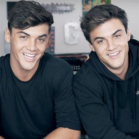 Streamy Awards Dolan Twins Ethan And Grayson Dolan Grayson Dolan