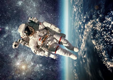60 Astronaut Sci Fi Space Art Artwork Technics Spaceship Planet