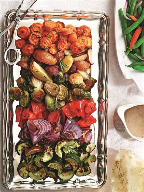 Holiday hams like to hog all the attention, but it's the vegetables on the say hello to the christmas salad. Rosemary Roasted Winter Vegetables with Tri-Color Potatoes | Recipe | Roasted winter vegetables ...