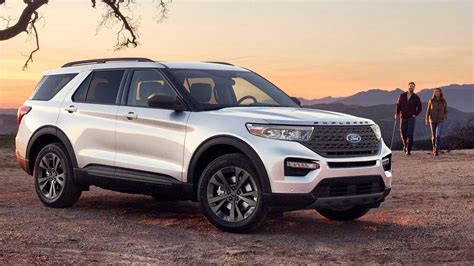 The explorer is a little larger and a lot more powerful than the honda pilot and subaru ascent, two of our favorites for their excellent utility and value; Ford Explorer XLT Getting Sport Appearance Package For 2021