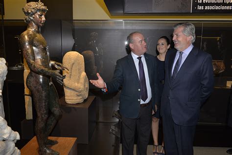 Maybe you would like to learn more about one of these? El Efebo de Antequera se expondrá en el Museo Arqueológico ...