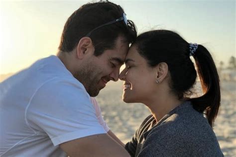 Video Omar Chaparro Y Su Esposa Protagonizan Sensual Reto En Tiktok