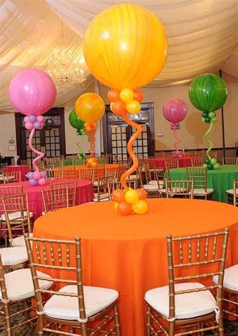 Simple And Beautiful Balloon Wedding Centerpieces Decoration Ideas 24