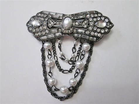 Vintage Art Deco Costume Jewelry Brooch With Chains Etsy Jewelry