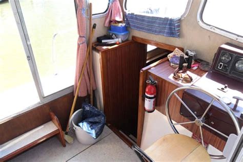 Penichette® classique are also equipped with 2 side doors for easy access and simple manoeuvring. Pénichette 935 W | Charterbarcos.es alquiler de barcos en ...