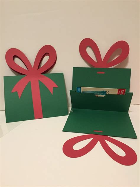 My cricut machine gets a photo credit: Cricut Community Favorites: Festive Cards - Cricut