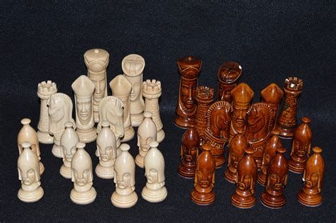 Duncan Chess Set Ceramic Chessmen Mid Century Chess Pieces Etsy