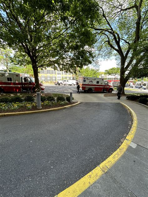 Alan Henney on Twitter: "SUSPICIOUS PACKAGE AT RUSSIAN EMBASSY --- 2650