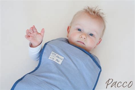 Auf jeden fall muss ein baby im alter von 6 monate wieder ohne pucksack schlafen können. Entwöhnungstuch Pacco Plus X-Large für Babys ab 8 kg, BLAU ...