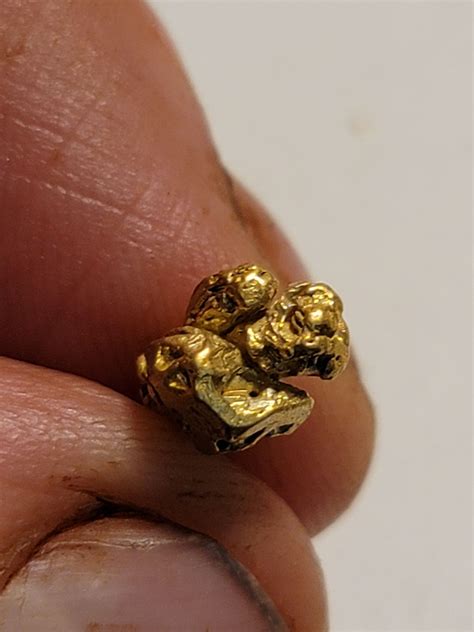 2.02 gram Yukon Gold crystal - Old collection - Goldbay