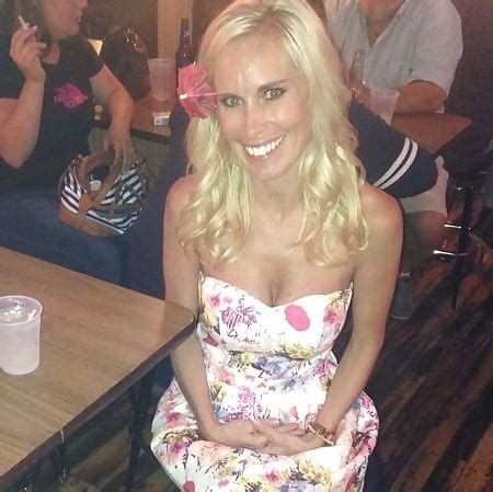 Famous Reality Tv Failed Swinger Milf Diana Mccollister Porn Pictures
