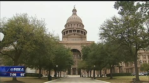 Changes to Texas 'sanctuary city' bill don't satisfy critics