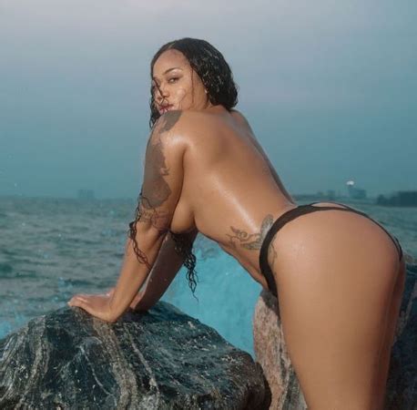 Kim Kardashian Effect Toyin Lawani Poses At The Beach In Just Her Panties