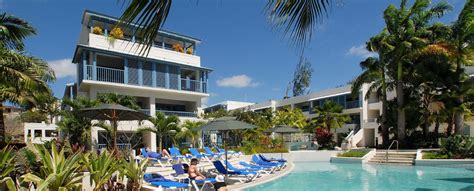 Known as savannah's beach, this is one of the more popular and accessible beaches along the georgia. Weddings at Savannah - Savannah Weddings from Perfect ...