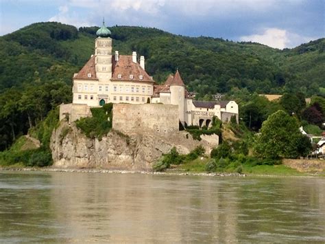 Castles Along The Danube Travel Agent Danube Travel