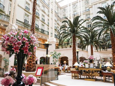 Nor amirah bt roslan (172951) 3. Afternoon Tea at The Landmark Hotel - Halal Girl About Town