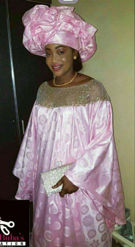 Voir plus d'idées sur le thème mode africaine, tenue africaine, robe africaine. Épinglé par aminata ndao sur dreams | Mode africaine, Robe africaine boubou, Mode africaine robe ...