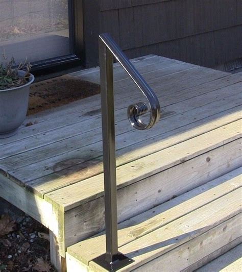 The peak aluminum railing system is designed with an emphasis on style, durability and quality. SAFETY POST HANDRAIL, WROUGHT IRON RAILING VICTORIAN STYLE STEEL METAL HAND RAIL #handmad ...