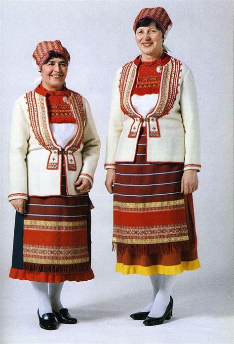 Folkcostumeandembroidery Rekko Costumes Of The Karelian Isthmus And