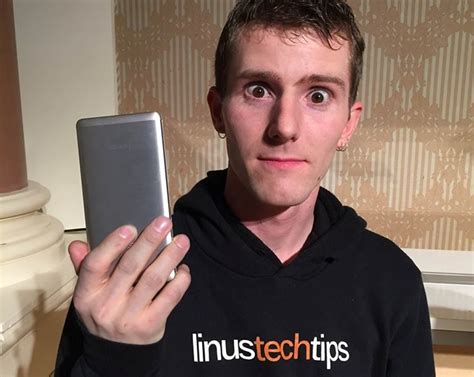 How Much Money Linustechtips Makes On Youtube Net Worth Naibuzz