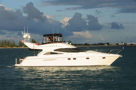 1998 Viking Sport Cruisers 52 Flybridge Power Boat For Sale