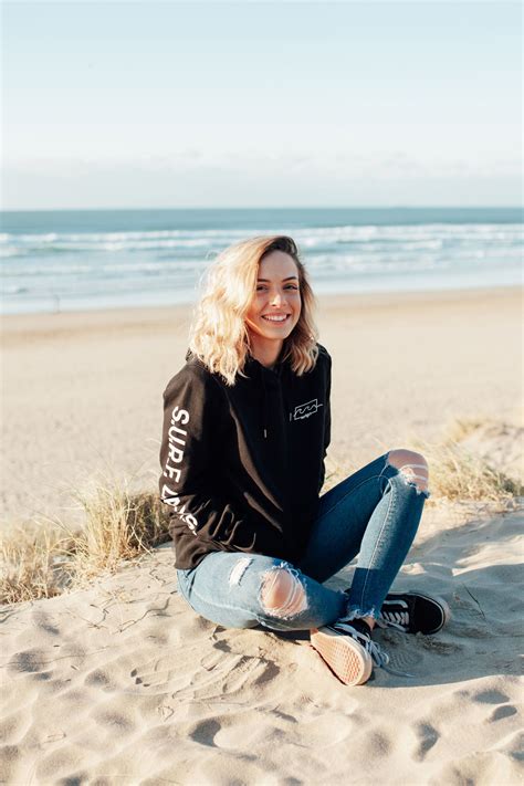 Surfgirl Surf Days Black Hooded Sweater Surf Style Woman Surfer Girl Outfits Surf Style