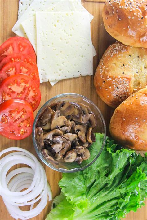 Grilling the burgers doesn't take long, but make sure you flip them regularly and cook them thouroughly, especially if your patties are as thick as i like to make them. Homemade Beef Burger Patty Recipe
