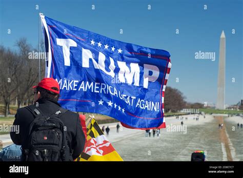 Make America Great Again Campaign In Washington Dc Near Lincoln
