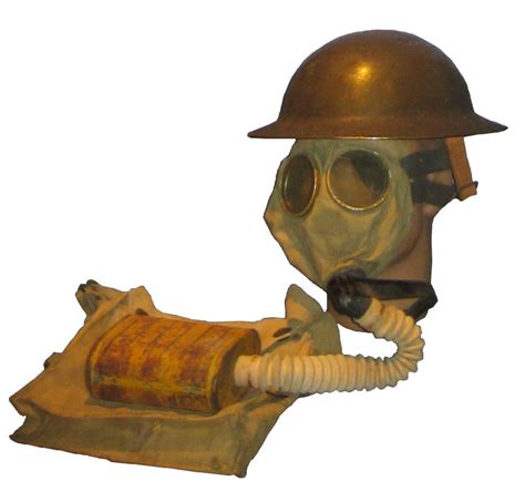 Fileus Wwi Gas Mask With Bag