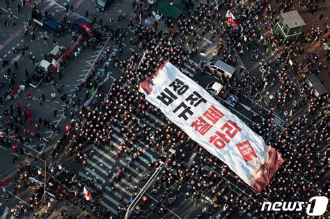 비정규직 800만명 역대 최대정규직과 월급차 157만원 네이트 뉴스