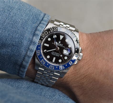 Comes complete with original box and papers. Rolex GMT-Master II Batman 126710BLNR Review - Watch Advice