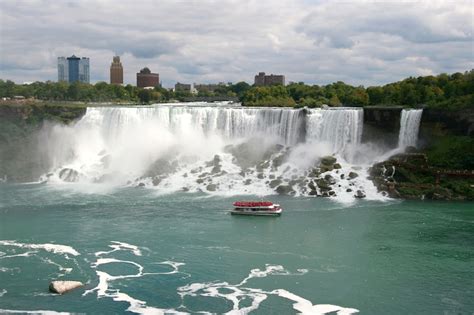 Ultimate Niagara Falls Canada Tour Plus Helicopter Ride And Lunch