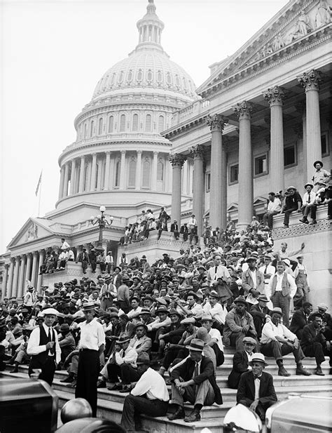 Bonus Army Assembles On U S Capitol Steps 1932 State Historical