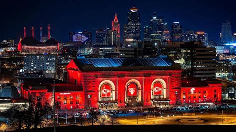Kansas City Lights Buildings In Red For Kc Chiefs Super Bowl Kansas