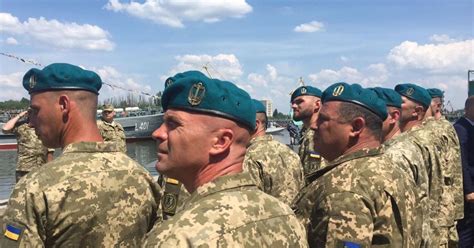 Праздники сегодня и завтра в украине и мире в календаре государственных, международных, профессиональных и церковных праздничных дней 2021. 23 мая: какой сегодня день, праздник, приметы, традиции ...