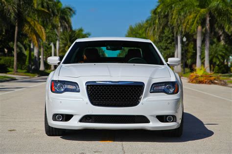 Take care of your 2013 chrysler 300 and you'll be rewarded with years of great looks and performance. 2013 Chrysler 300 SRT8 Gallery 528585 | Top Speed