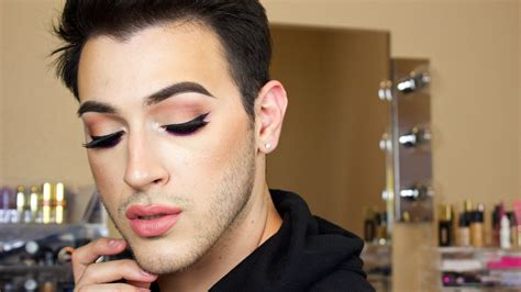 7 Guy Beauty Youtubers That Will Teach You How To Slay Your Makeup