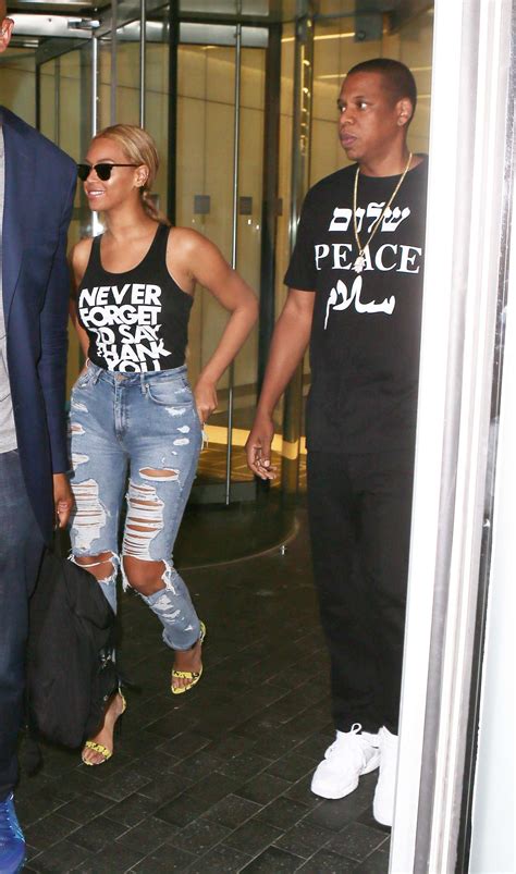 Beyonce In Ripped Jeans 18 Gotceleb