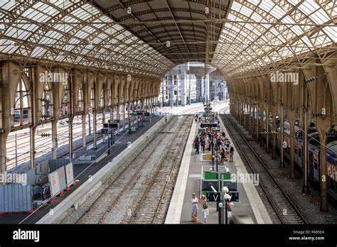 Nice Train Station France Stock Photo Alamy