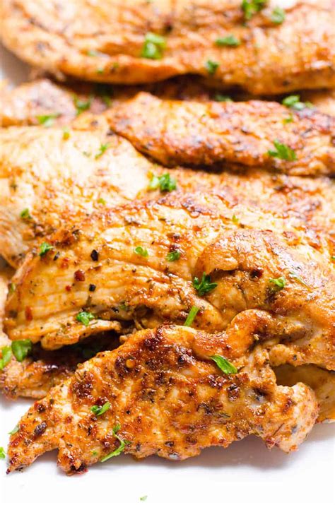 Made with just brown sugar, paprika, oregano, garlic powder, salt and pepper, the secret ingredient in this is brown sugar recipe video above. Cajun Chicken {Baked, Grilled or Fried} - iFOODreal.com