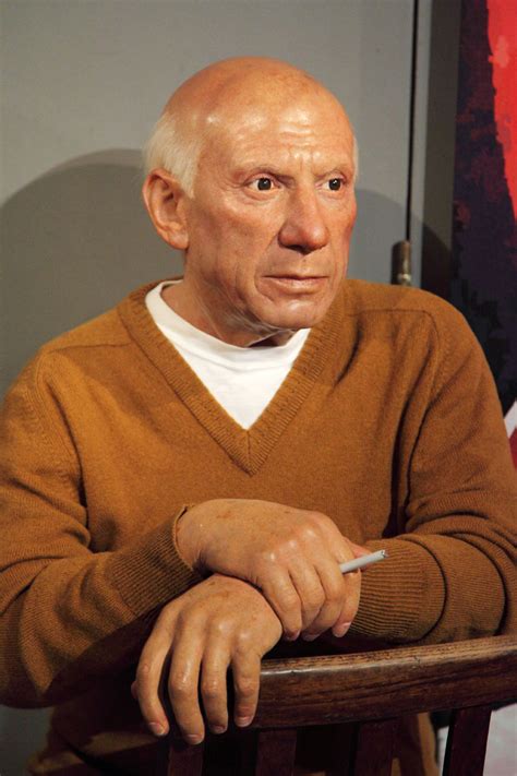 Pablo Picasso Biography, An Artist with Cubism Style ...
