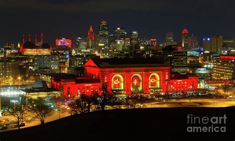 Downtown Kansas City Missouri In Red Photograph By Russell Honey Pixels