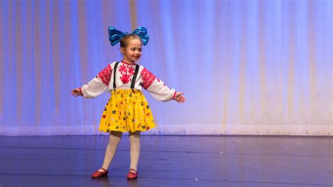 School — Desna Ukrainian Dance